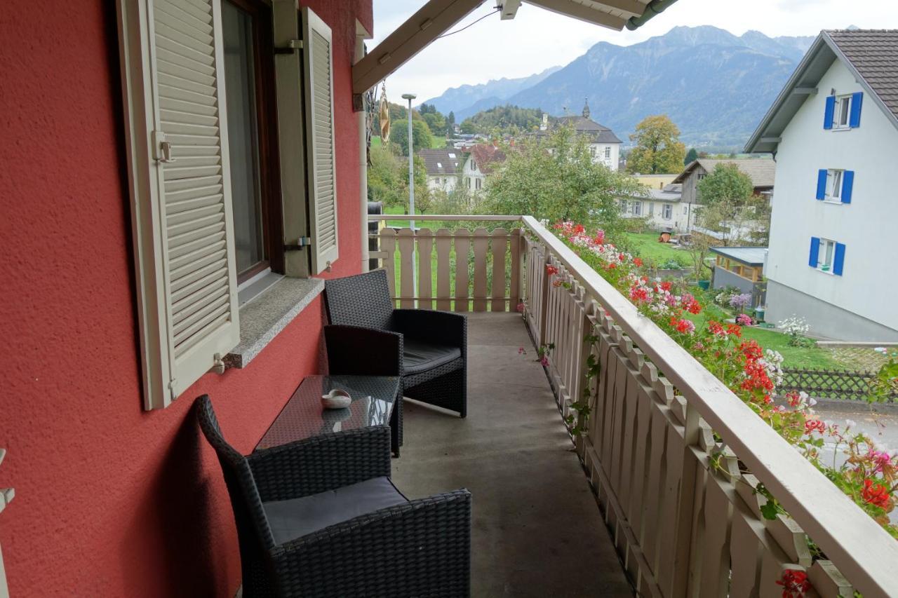 Отель Wirtshaus Zum Stern Satteins Экстерьер фото